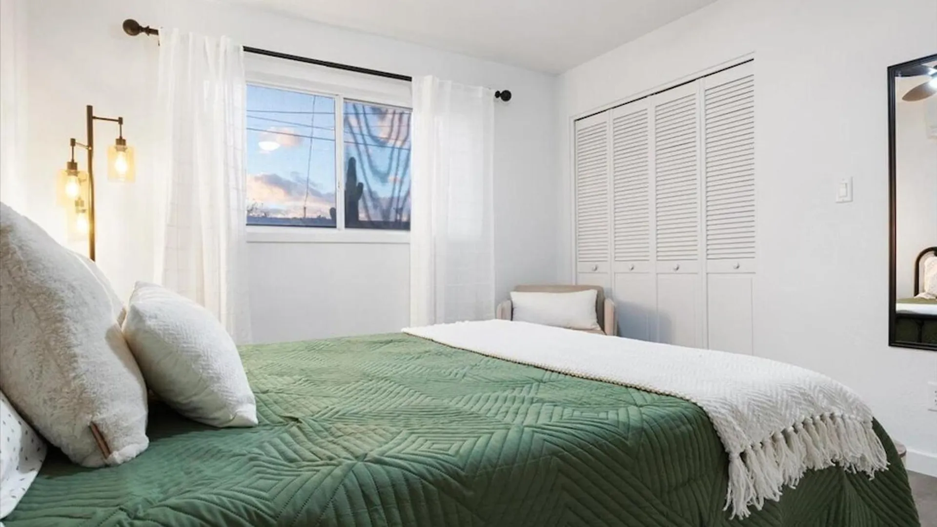 Vacation Paradise In Old Town Scottsdale